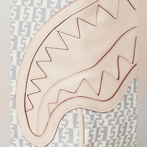 🫶SPRAYGROUND ⚡Créme de la Créme Arronaut Duffle Bag Cosplay Great! - Picture 4 of 16